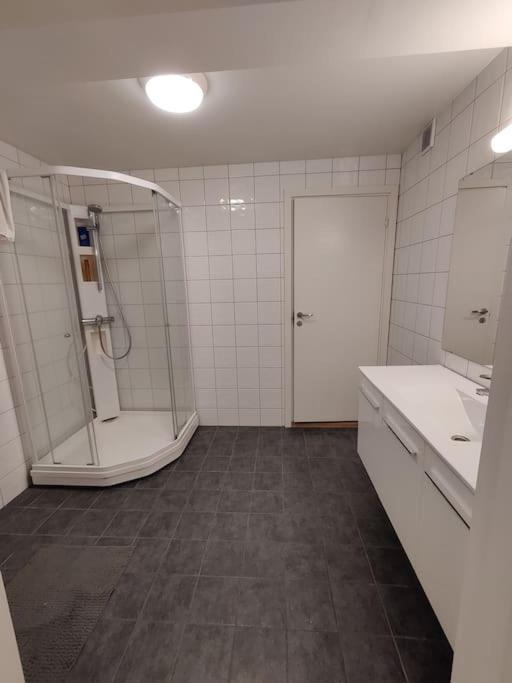 Leilighet Sentralt I Svolvær Esterno foto